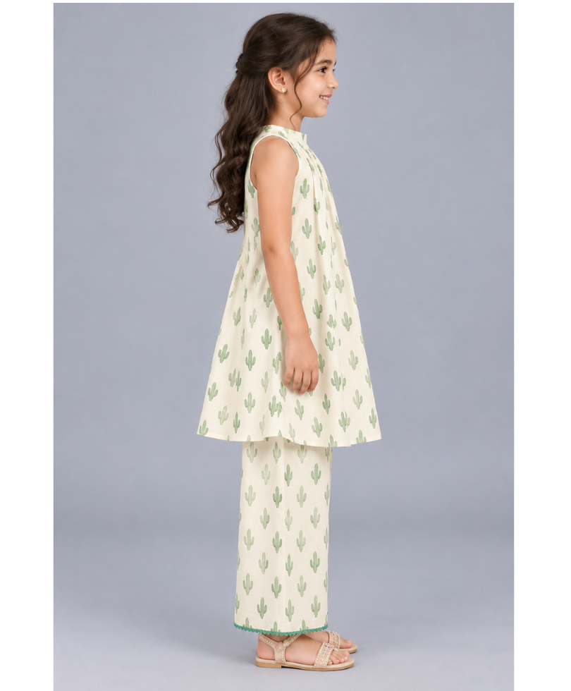 Girls’ Printed Halter Neck Flared Kurta with Wide-Leg Pants Co-Ord Set - Cream